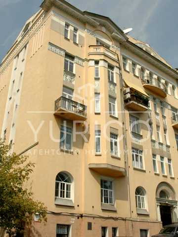 Круглоуніверситетська вул., 7