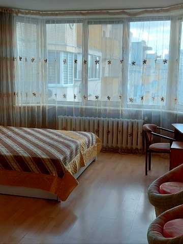 Петра Григоренка просп., 28