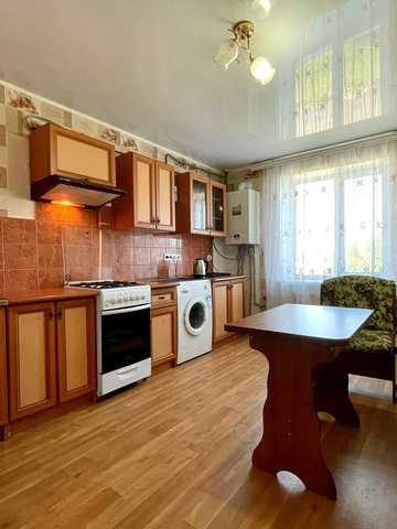 Чорновола вул., 51/1