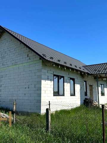 київська, 3