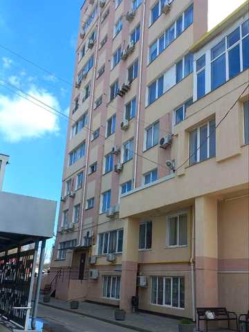 Івана Франка пров., 55
