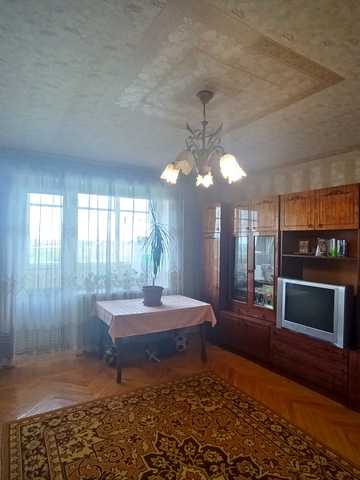 Гацева вул., 1