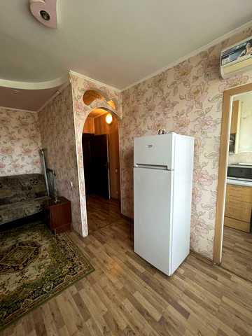 Чорних Запорожців вул. (Петра Запорожця), 9-Б