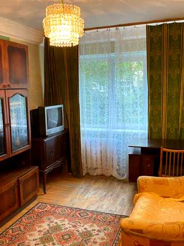 Сірожупанників вул. (Валентина Сєрова), 30