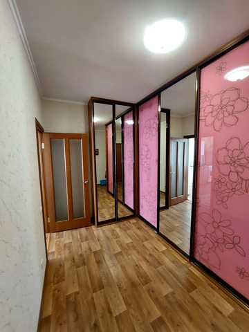 Урлівська вул., 21