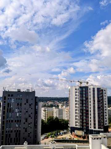 Під Голоском вул., 4-Б