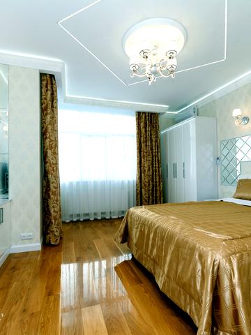 Освіти вул., 16