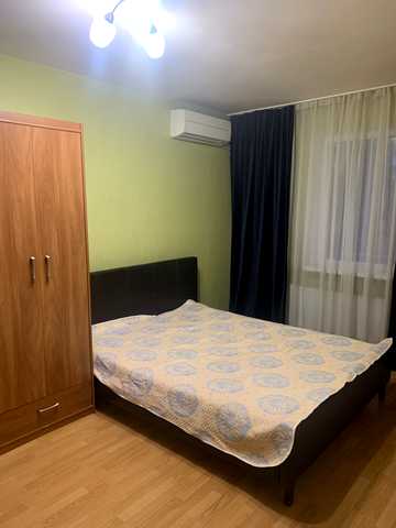 Урлівська вул., 9
