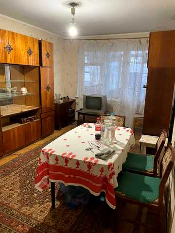 Богдана Хмельницького вул., 20
