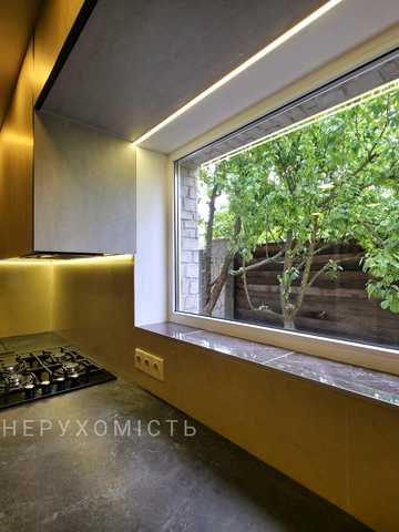 Козацький проспект, 100