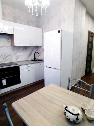 Валерія Самофалова вул. (Каманіна), 16а/3