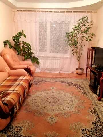 Бориса Гмирі вул., 1/2