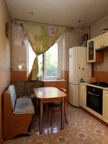 Соборний просп. (Леніна), 58