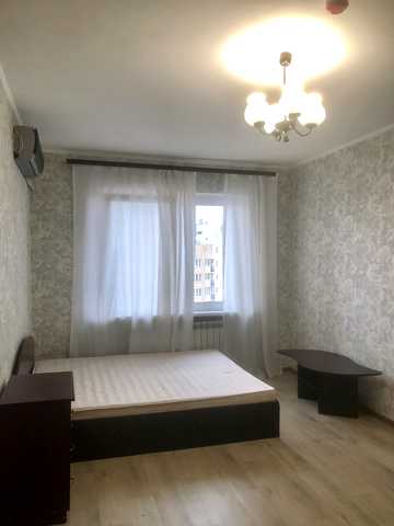 Урлівська вул., 20