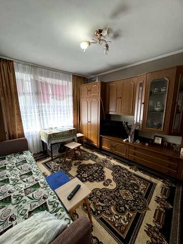 Юності просп., 31