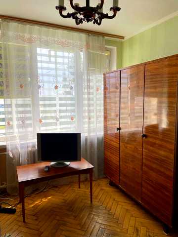 Лісовий просп., 21