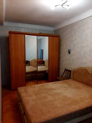 Голосіївський просп. (40-річчя Жовтня), 94