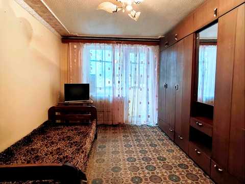 квартира за адресою Яни Червоної вул., 3