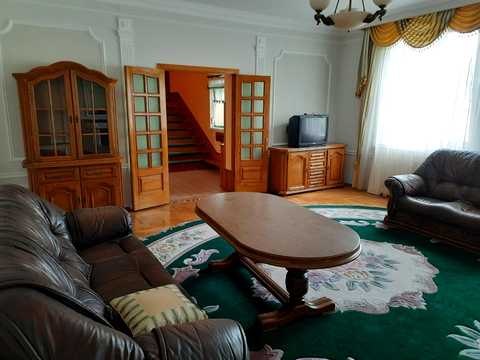 дом по адресу Кучанська, 3