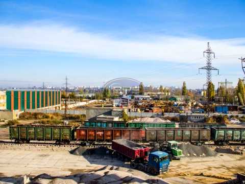 комерційна за адресою Локомотивна вул., 36