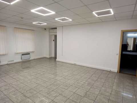 комерційна за адресою Київ, Лєскова вул., 4