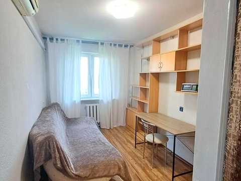 квартира за адресою Верховної Ради бульв., 19-А