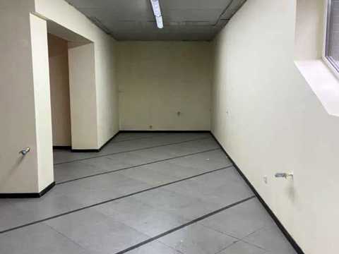 комерційна за адресою Михайла Мулика вул. (Гаркуші), 38
