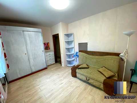 квартира за адресою Павла Чубинського вул., 1