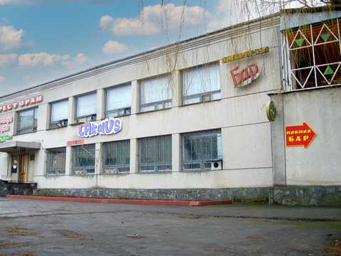 комерційна за адресою Українця Владислава вул., 42