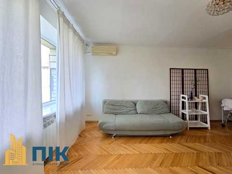 квартира за адресою Левка Лук'яненка вул. (Маршала Тимошенка), 18