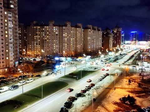 квартира за адресою Анни Ахматової вул., 30