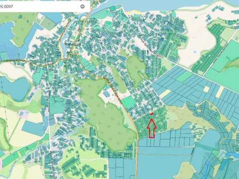 участок по адресу Вишнева