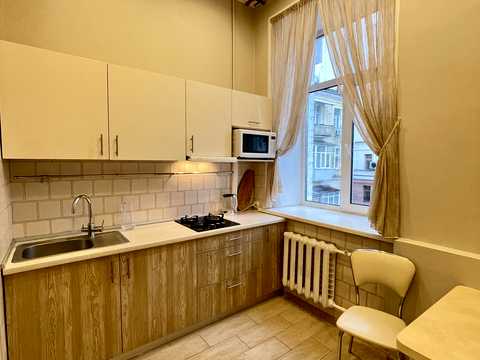 квартира за адресою Володимирська вул., 18