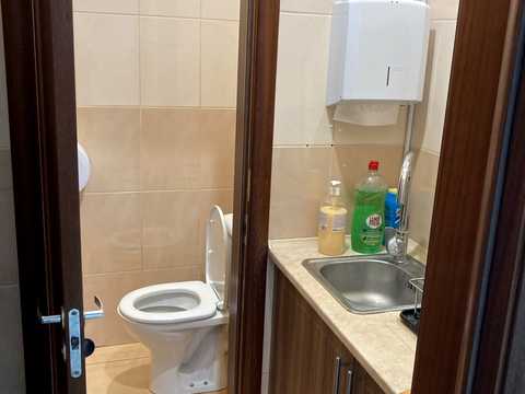 комерційна за адресою Науки просп., 30/13