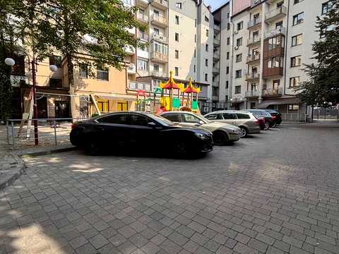 квартира за адресою Михайла Мулика вул. (Гаркуші), 36