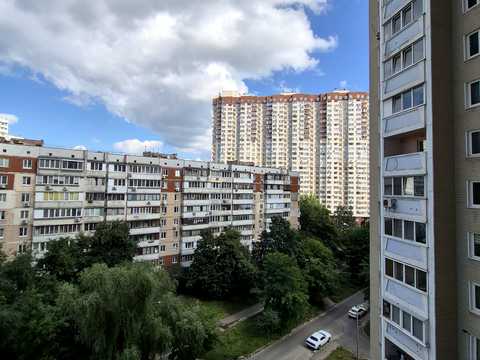 квартира за адресою Тетяни Яблонської вул., 6