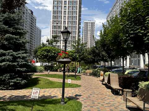 квартира за адресою Михайла Максимовича вул. (Онуфрія Трутенка), 24-В