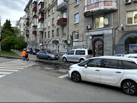 комерційна за адресою Повітряних Сил просп. (Повітрофлотський), 23