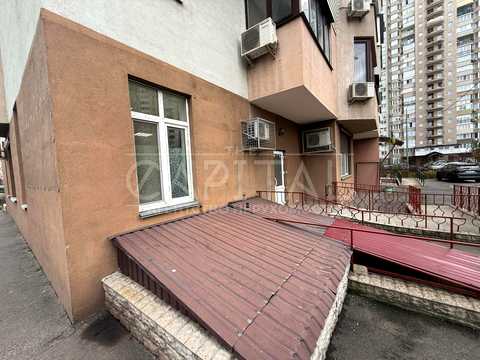 комерційна за адресою Градинська вул., 11