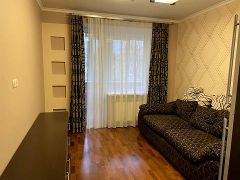 квартира по адресу Салютная ул., 1-Б