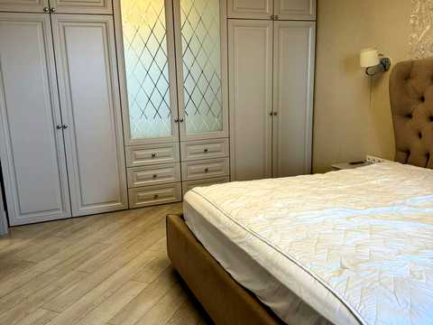 квартира за адресою Київ, Науки просп., 60-А