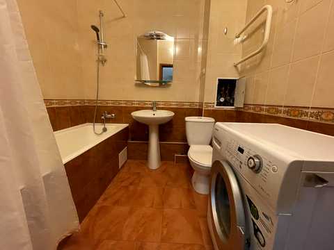 квартира за адресою Миколи Бажана просп., 12