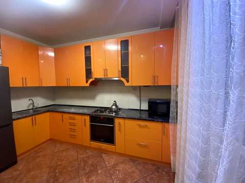 квартира за адресою Андрія Мельника вул., 30