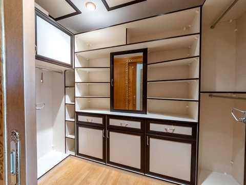 квартира по адресу Институтская ул., 18-А