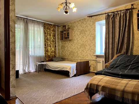 квартира за адресою Середньофонтанська вул., 34