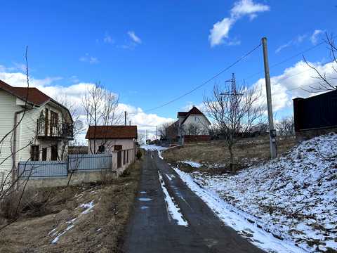 участок по адресу Лісниківська ул.