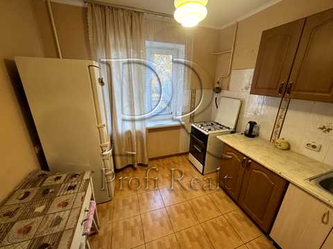 квартира за адресою Богатирська вул., 2-А