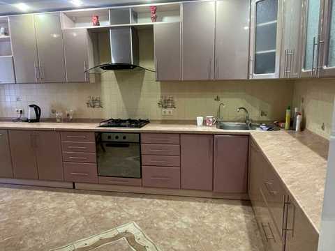 квартира по адресу Заречанская ул., 57/1