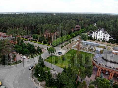 ділянка за адресою смт. Козин, 