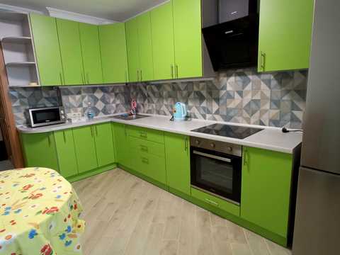 квартира за адресою Василя Симоненка вул., 105